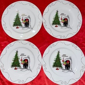 New- The Grinch Christmas 4 Plates Set